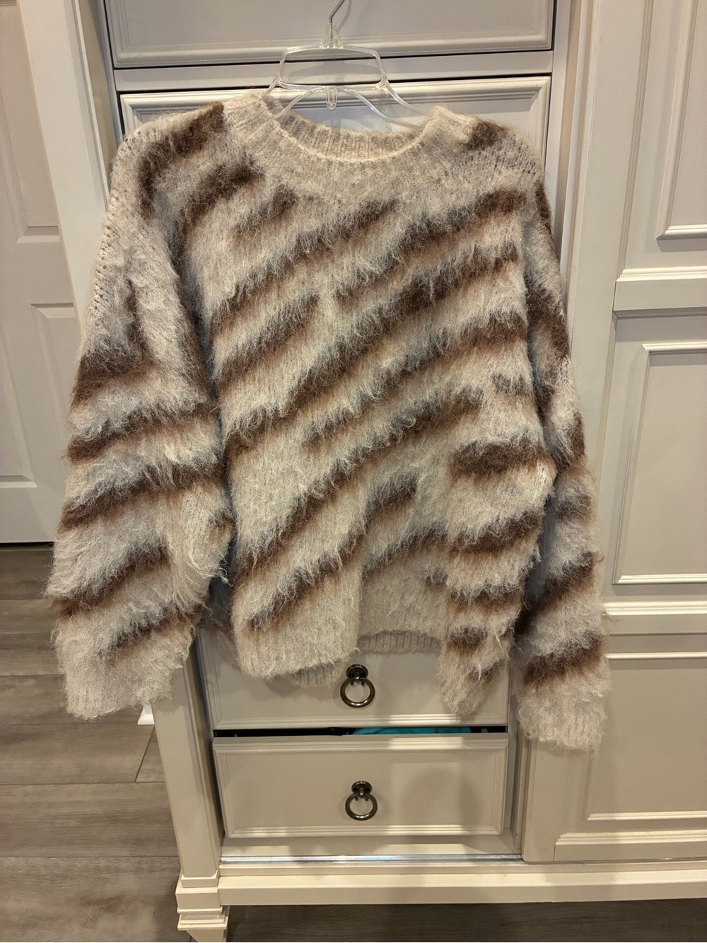 POL Fuzzy Diagonal Stripe Crewneck Sweater in Cream and Brown